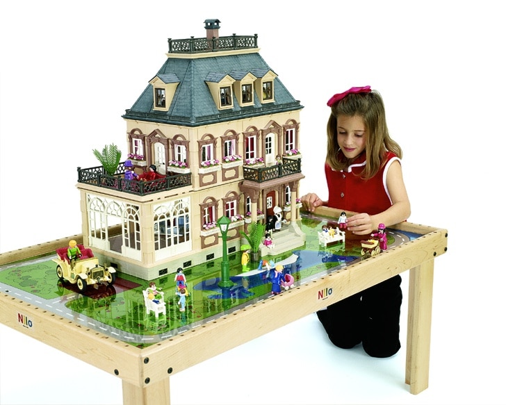 Playmobil cheap play table
