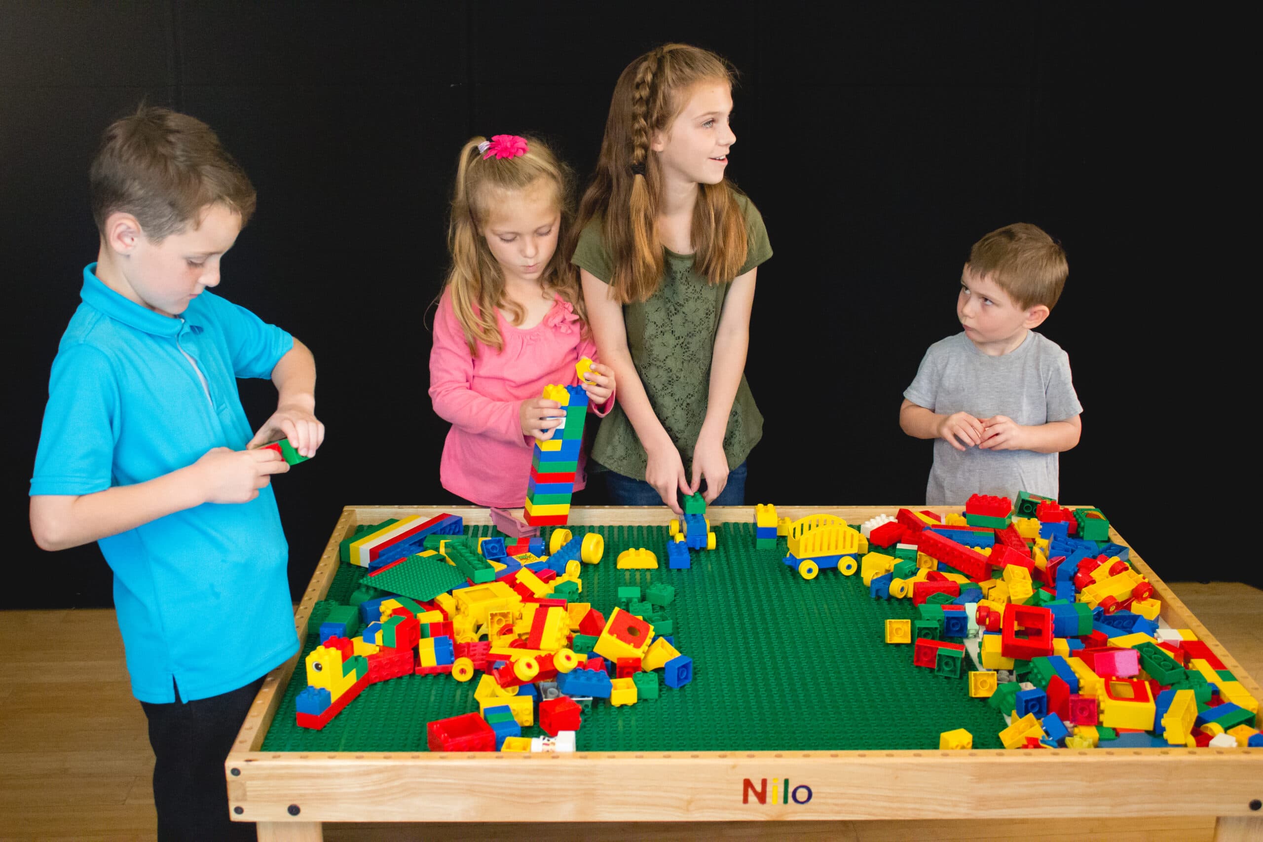 Nilo® Lego Duplo Block Table
