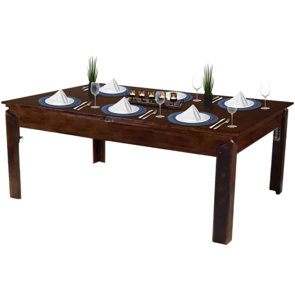war table with decor